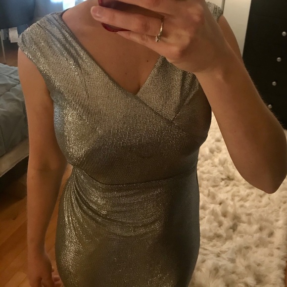 LAUREN RALPH LAUREN Metallic Silver Evening Dress - Picture 7 of 8